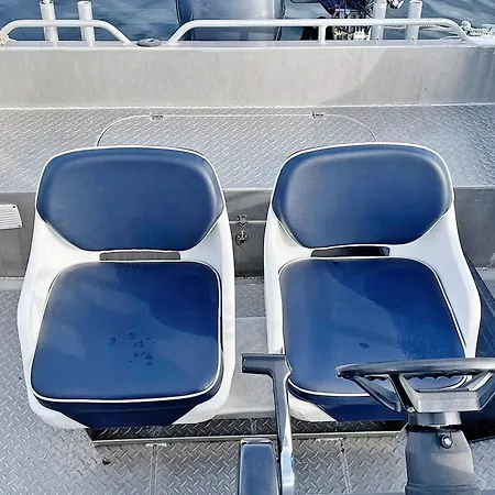 8 Person In Urangsv G *